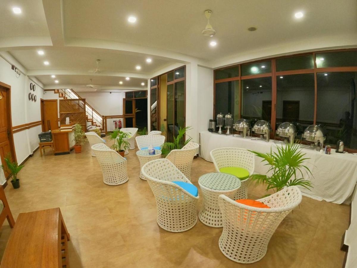 บีชสโตน Hotel กุลลี ภายนอก รูปภาพ