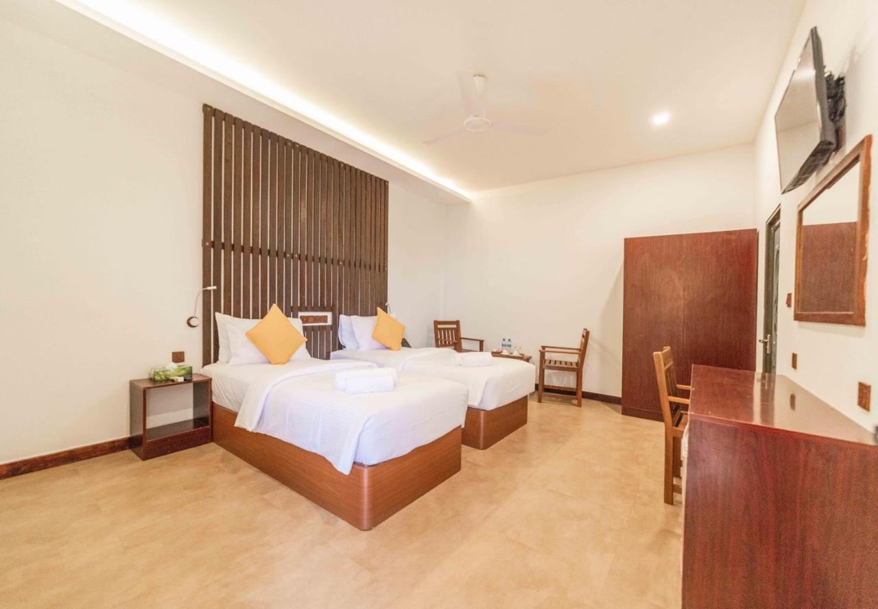 บีชสโตน Hotel กุลลี ภายนอก รูปภาพ